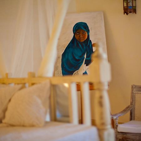 Villa Cesy Boutique Hotel Малинди Экстерьер фото